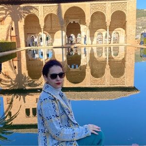 Meet your Posher, Clara